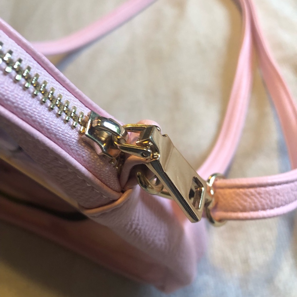 Hello Kitty Dearisimo shoulder bag - Picture 3 of 7